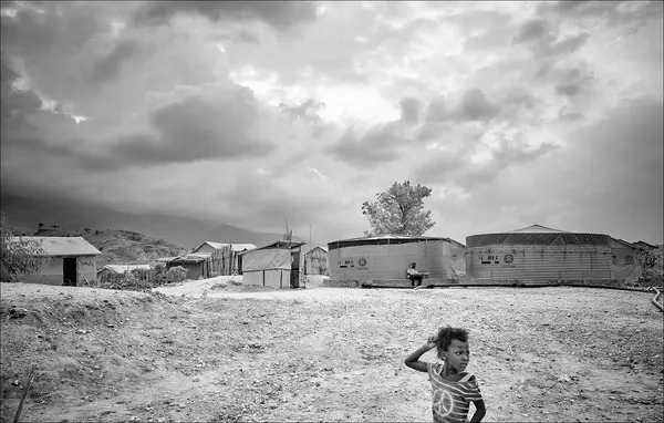 Lusenda Refugee Camp — image 22